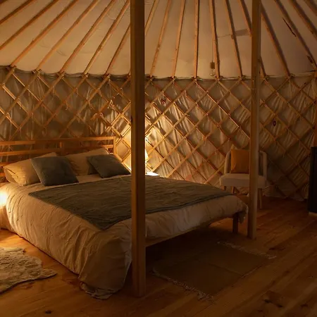 Bed & Breakfast La Yourte Etoile *